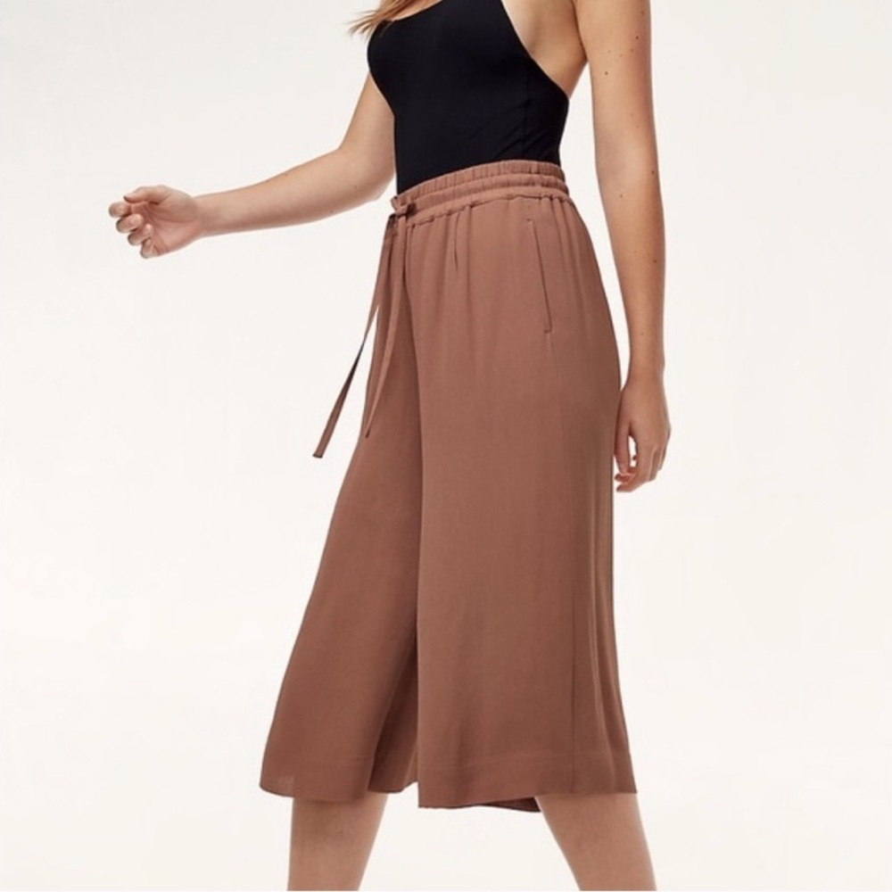 Aritzia Babaton Luiz Brown Tan Wide-Leg Culottes Cropped High Waist Pants L